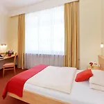 Otel Adria