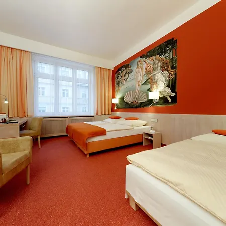 Adria Hotel