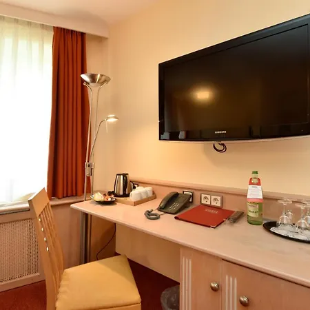 Hotel Adria 3*