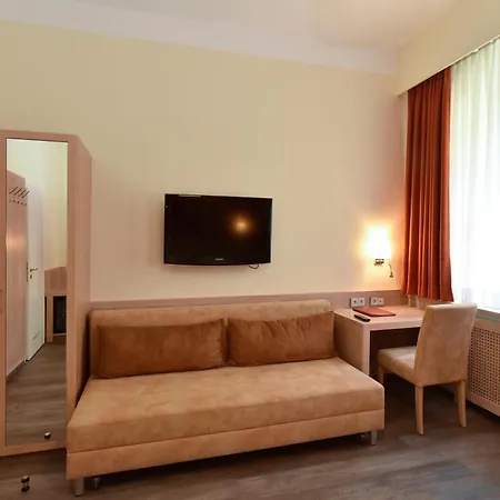 Adria 3* Munich