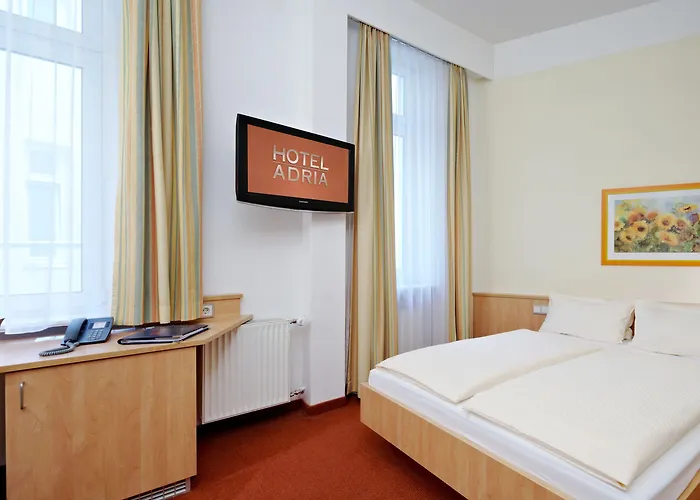 Adria Hotel 3*