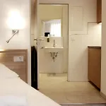 Adria Ξενοδοχείο Μόναχο